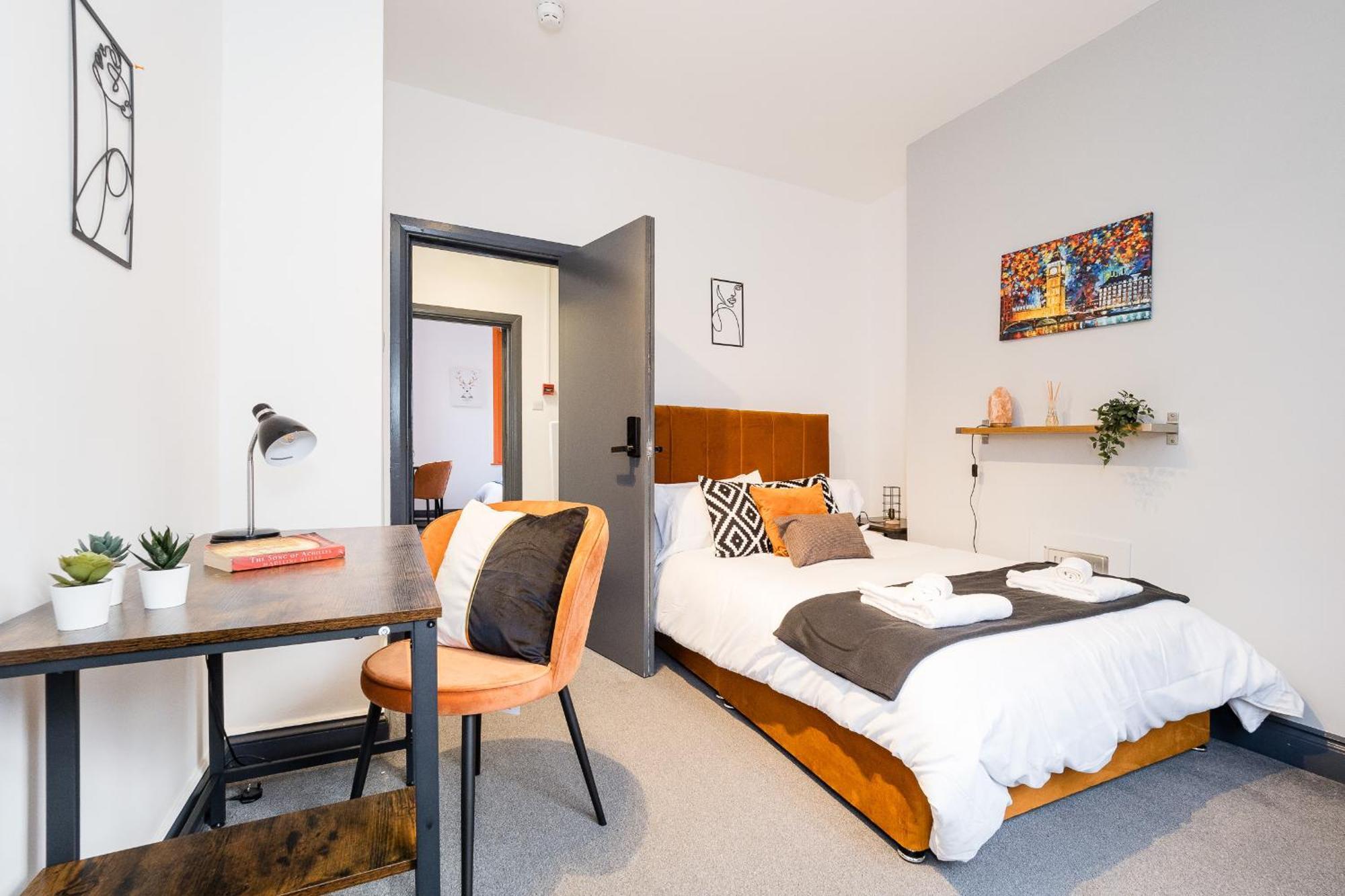 Spacious 6 Ensuite Bedroom House In Central Лондон Экстерьер фото